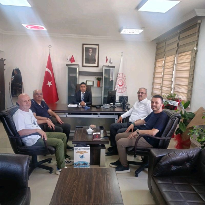 İlimize Yeni Atanan Sanayi ve Teknoloji İl Müdürümüz Sayın Ahmet Öztepe'ye Hayırlı Olsun Ziyaretinde Bulunduk.